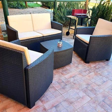 L'Estasi Tanca Piras A Bordo Piscina Con Vista Mare Villa Nebida Luaran gambar