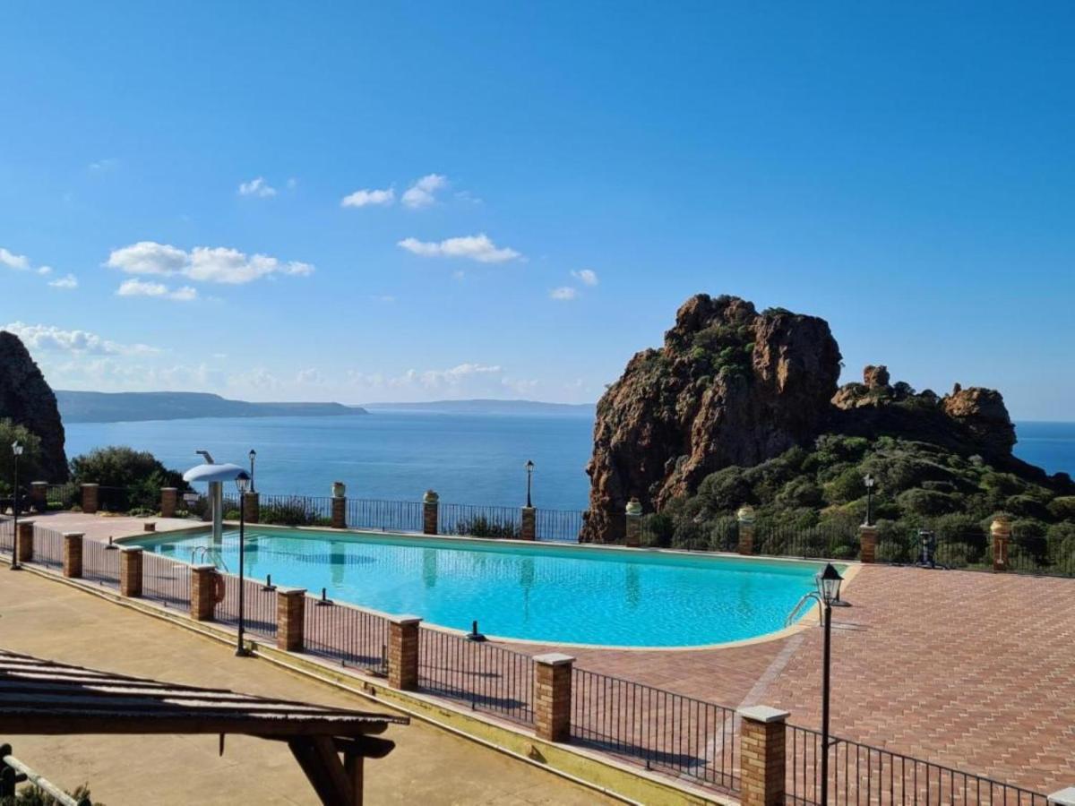 L'Estasi Tanca Piras A Bordo Piscina Con Vista Mare Villa Nebida Luaran gambar