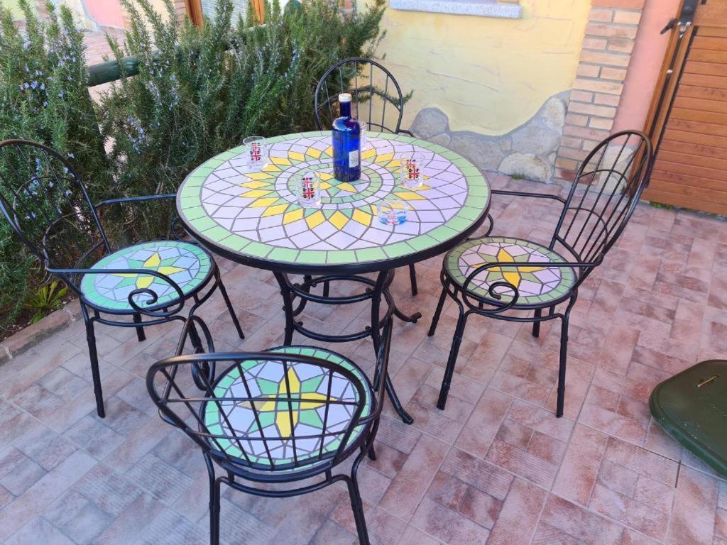 L'Estasi Tanca Piras A Bordo Piscina Con Vista Mare Villa Nebida Luaran gambar