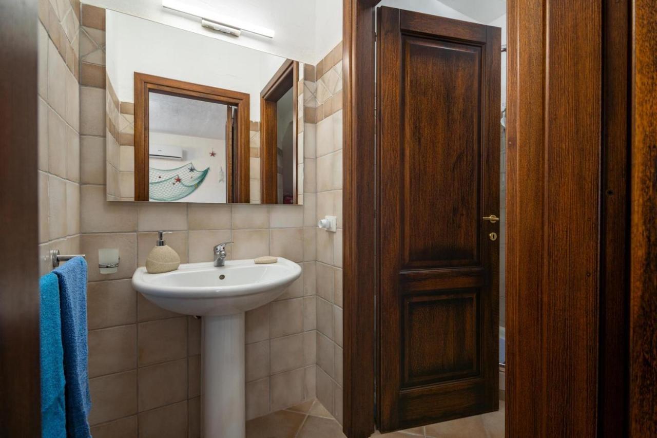 L'Estasi Tanca Piras A Bordo Piscina Con Vista Mare Villa Nebida Luaran gambar