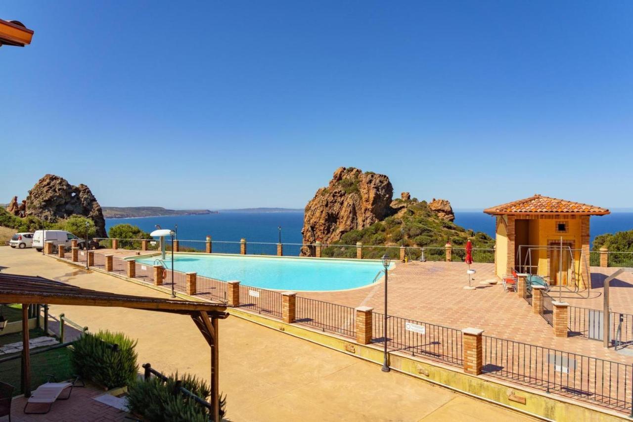 L'Estasi Tanca Piras A Bordo Piscina Con Vista Mare Villa Nebida Luaran gambar